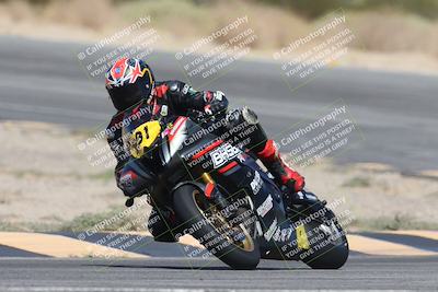 media/Oct-04-2025-CVMA (Sat) [[408bcdd6e4]]/Race 5-Amateur Formula Middleweight/